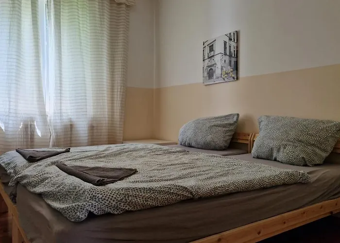 Hochwertige Serviced Und Monteurwohnungen In Апартаменты