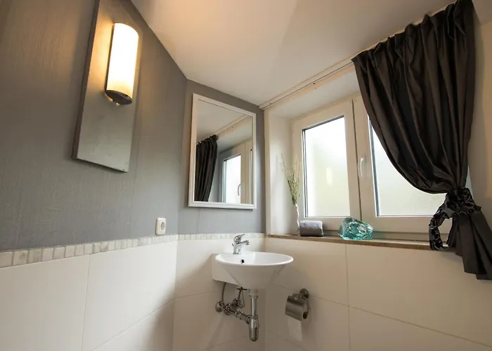 Hochwertige Serviced Und Monteurwohnungen In