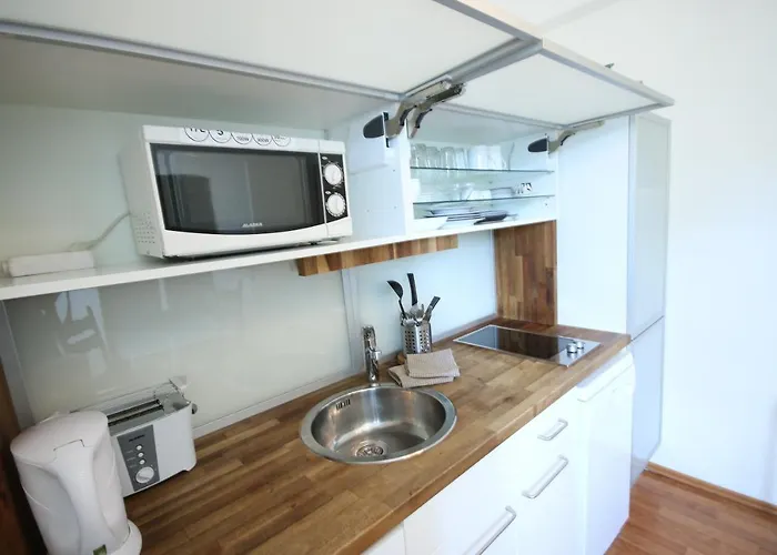 Апартаменты Hochwertige Serviced Und Monteurwohnungen In Мильгейм-на-Руре